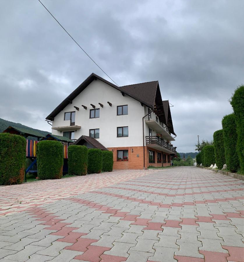 Vila Mogan Hotel Alsómoécs Kültér fotó