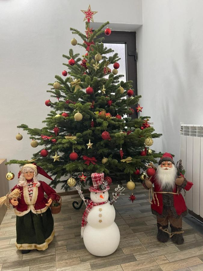 Vila Mogan Hotel Alsómoécs Kültér fotó