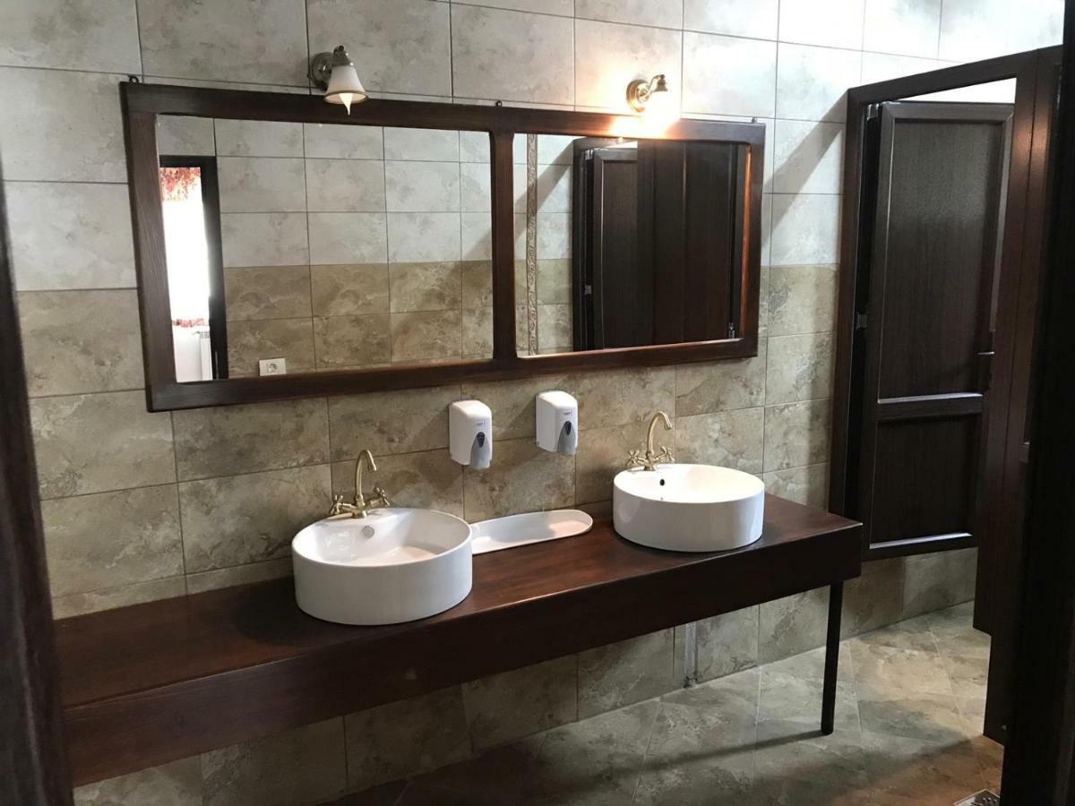 Vila Mogan Hotel Alsómoécs Kültér fotó